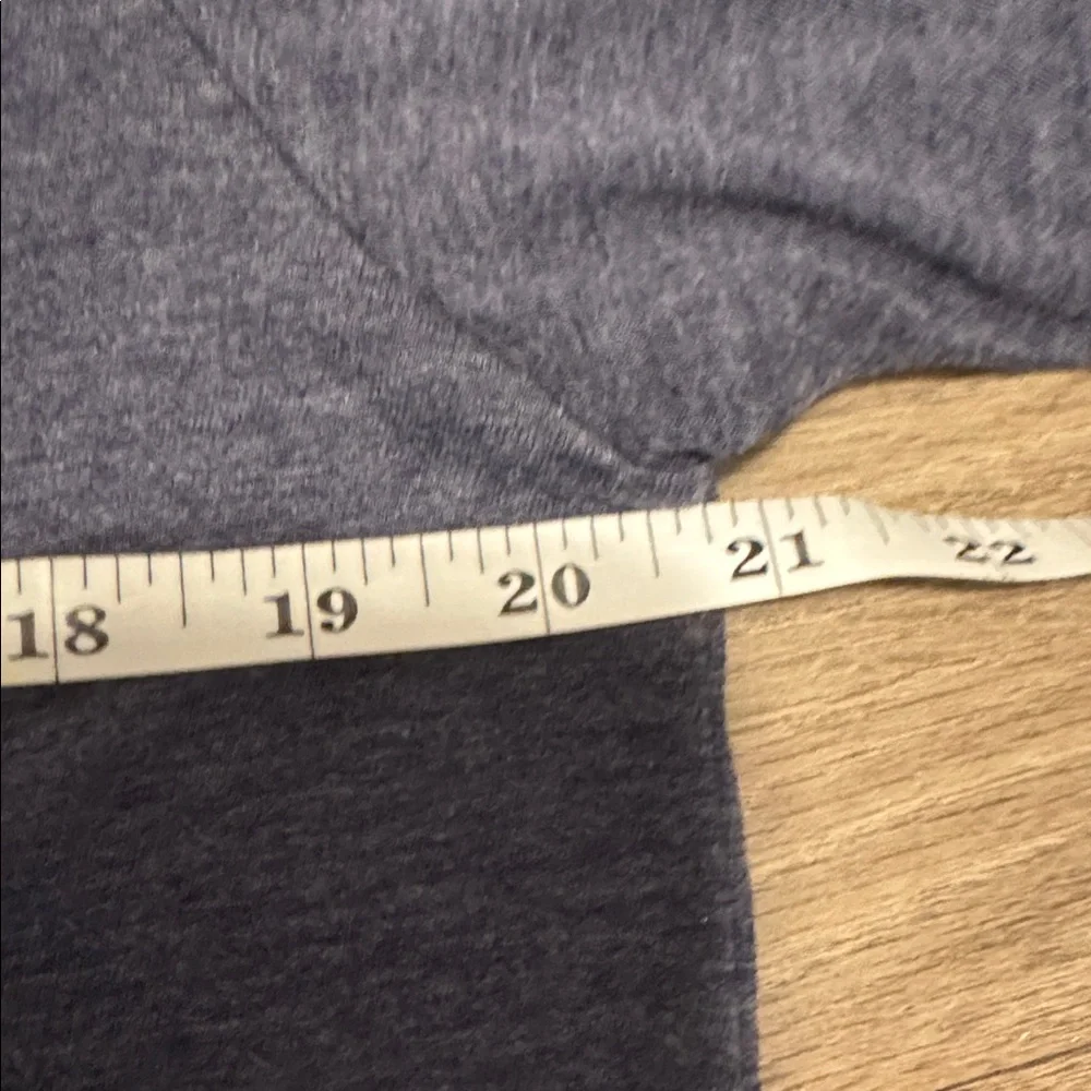 J. Crew shirt NWT‎ size Large Navy Heather T-Shirt sim fit lightweight